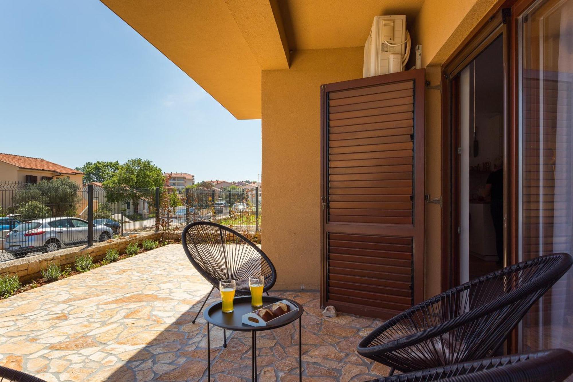 Apartments Cesare With Shared Pool Liznjan Bilik gambar